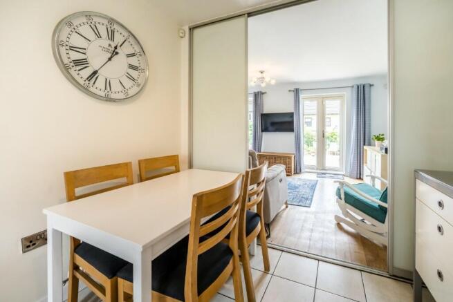 Kitchen/Dining