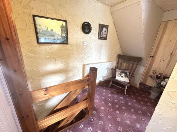 2 bed Semi-Detached for sale Image 9