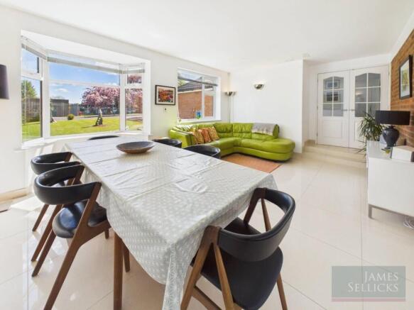 Dining & Living Space