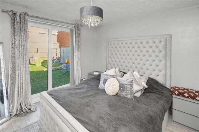 2 bed Bungalow for sale Image 8