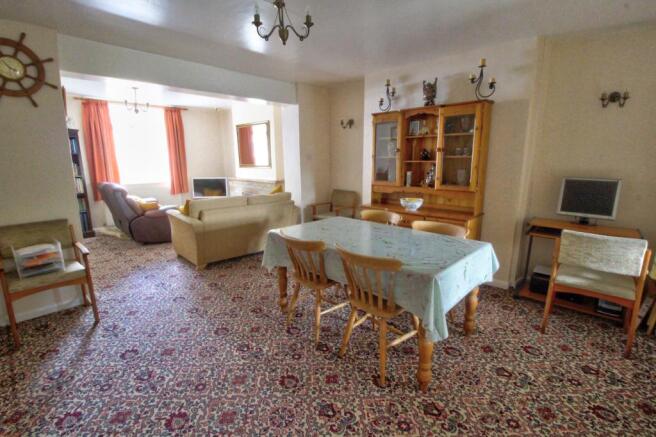 Living/Dining Room 1.2