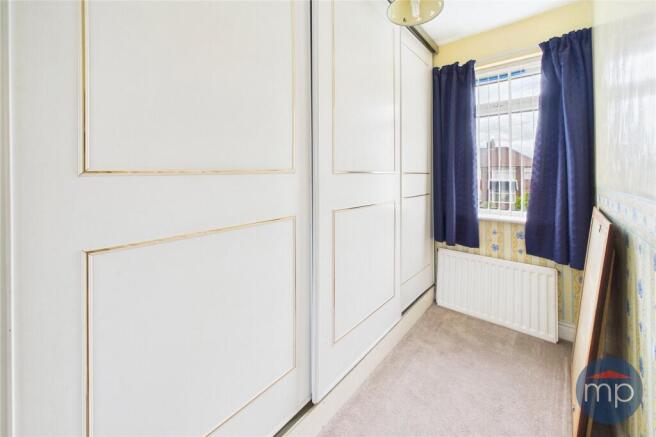 4 bed Semi-Detached for sale Image 10