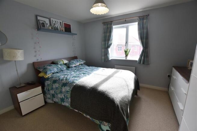BEDROOM 1