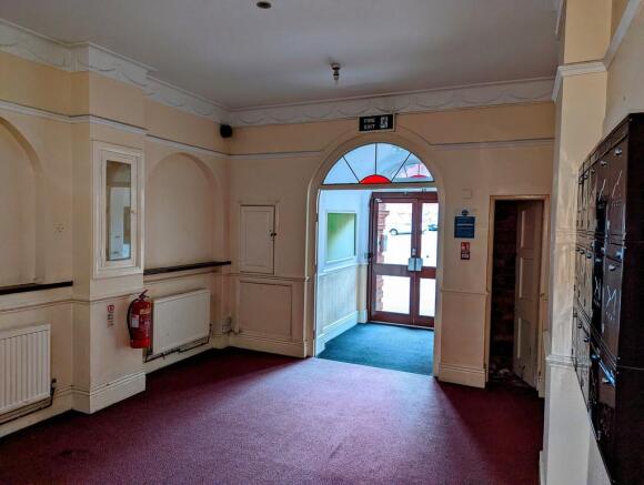 1 bed Apartment for sale Image 8
