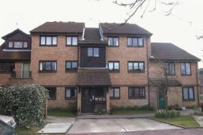 53, Manor Fields, Horsham RH13 6SA