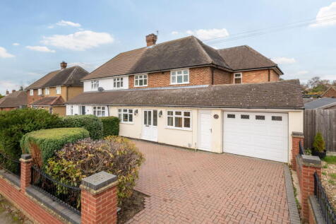 Lymans Road, Arlesey, SG15 6TE