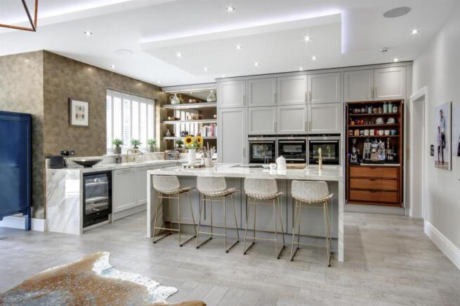 Open-Plan Kitchen/Dining/Drawing Room