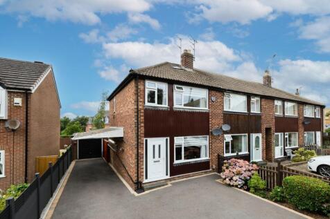 Whitestone Crescent, Yeadon, Leeds, West Yorkshire, LS19