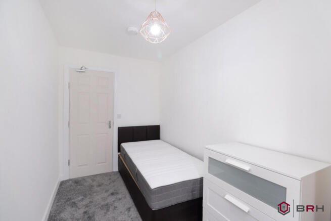 5 bed Terraced for sale Image 4