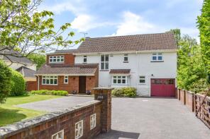 100, Hinton Wood Avenue, Christchurch BH23 5AL