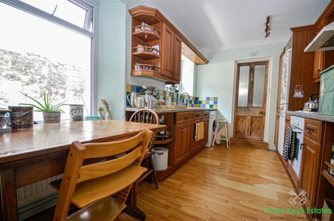 Kitchen/Breakfast Room