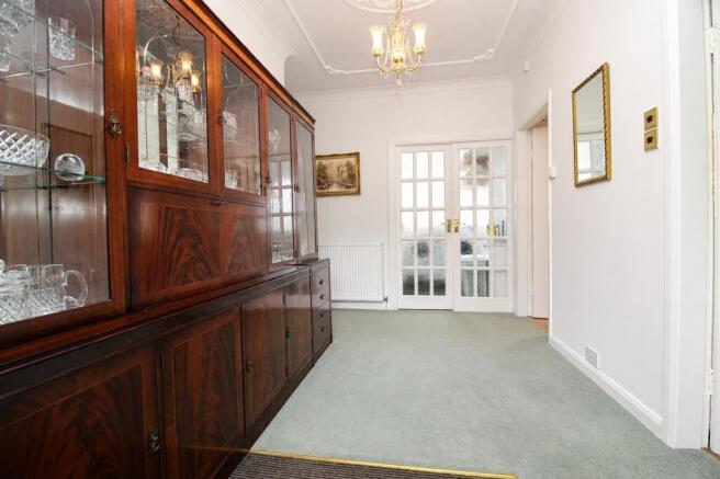 4 bed Detached Bungalow for sale Image 10