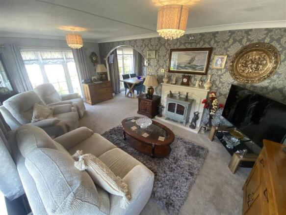 Open Plan Lounge Area