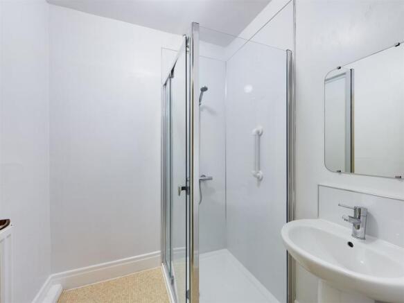 Shower room.jpg