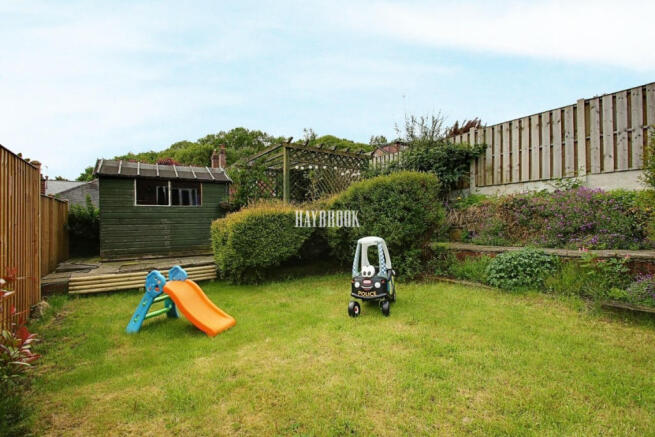 Photo 18
