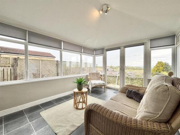 Rosedale Avenue, Allerton, Bradford photo 4