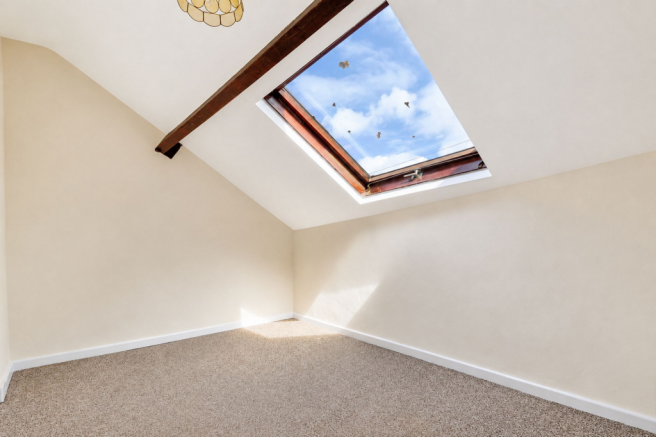 2 bed Terraced for sale Image 10