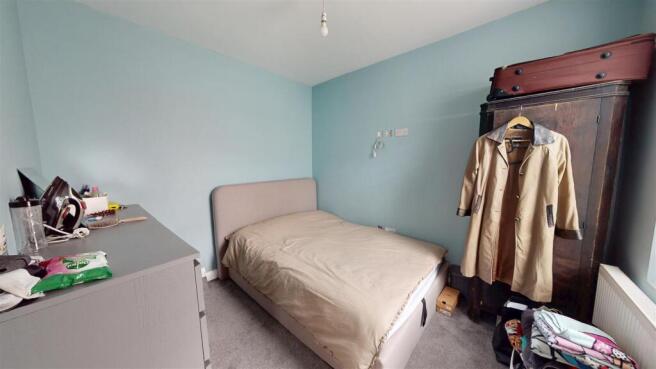 3 bed Terraced for sale Image 7