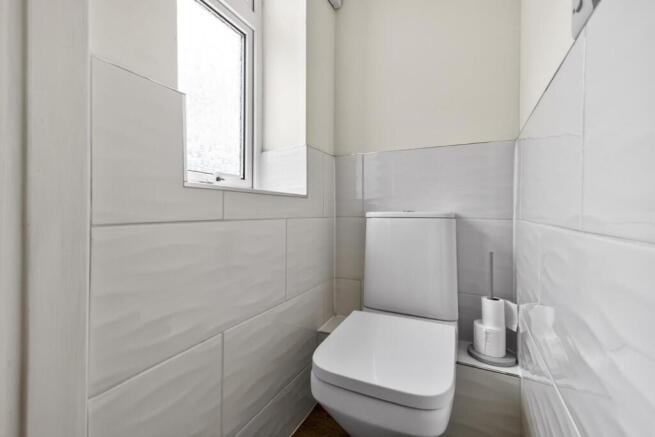 3 bed Semi-Detached for sale Image 12