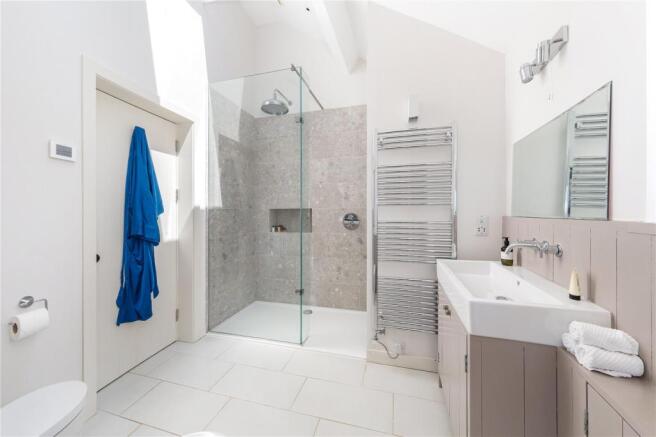 Bedroom 1 En Suite