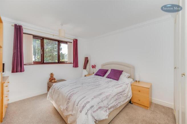 2 bed Apartment for sale Image 8