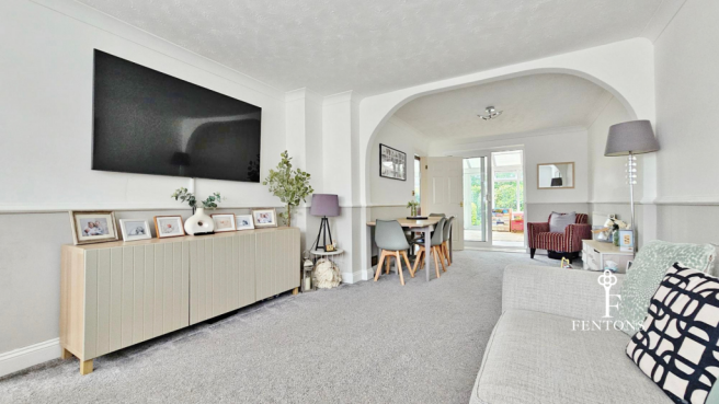 Totlands Drive, Clacton-On-Sea photo 5