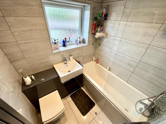 4 bed End of Terrace for sale Image 4