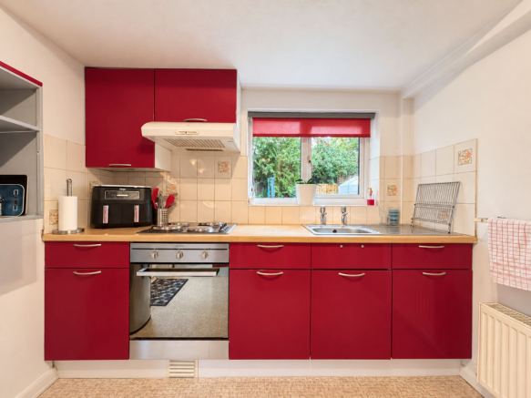 Larkspur Close, Taunton, TA1 photo 4