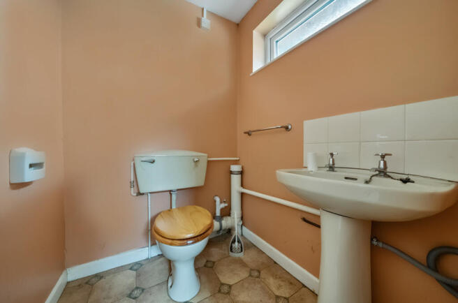 Photo 18
