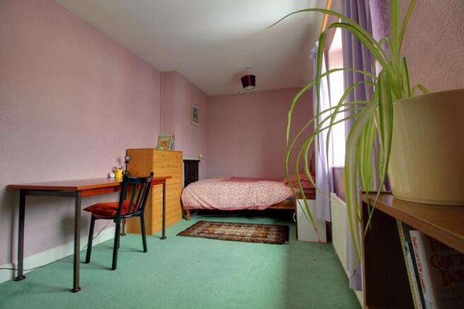 Bedroom 2 (Double)