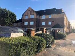 34, 50 Betjeman Court, Cockfosters Road, Barnet EN4 0DX