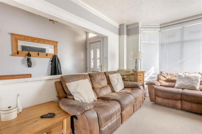 8510978-interior11.jpg