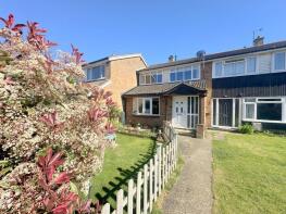 19, Hillsview, Luton LU3 3PD