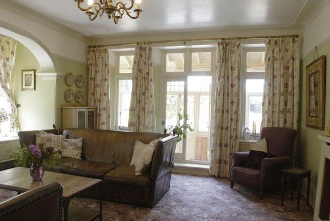 Lounge/sitting...