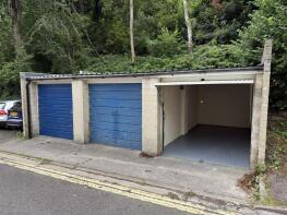 18, Calton Gardens, Lyncombe, Bath BA2 4QG
