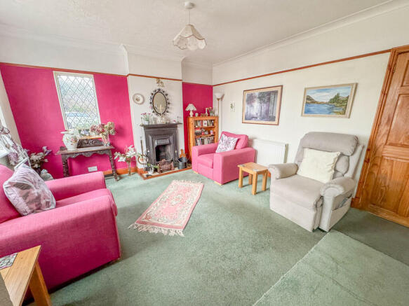 lounge 2