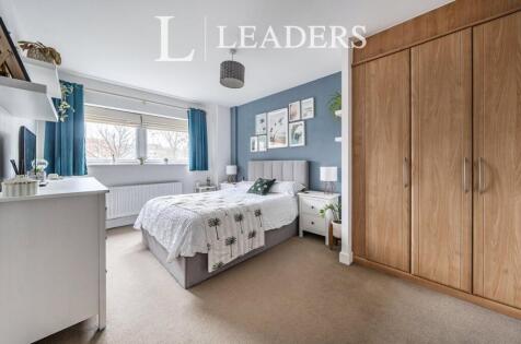 Sovereign Way, Tonbridge, Kent