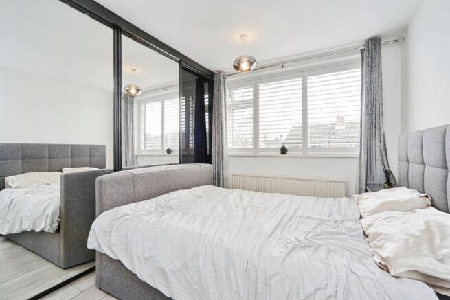 3 bed Semi-Detached for sale Image 7