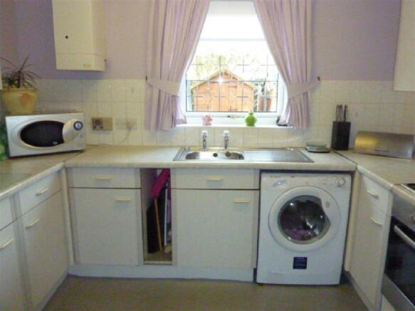 Part tiled fitted Ki