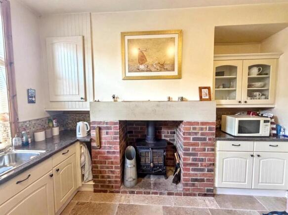 2 bed End of Terrace for sale Image 5