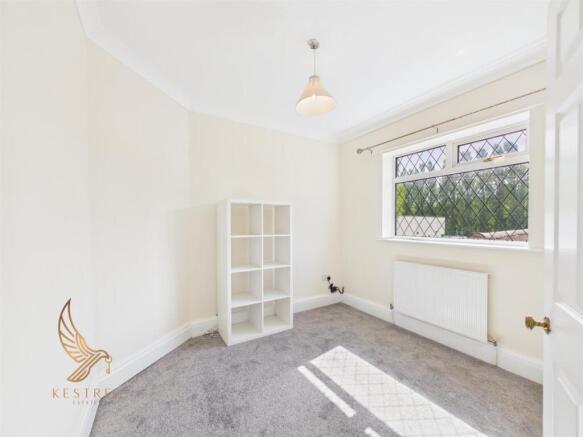 2 bed Detached Bungalow for sale Image 12