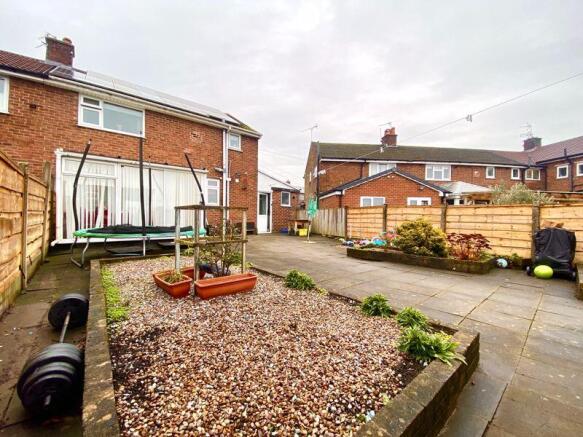 Rear Paved Garden 