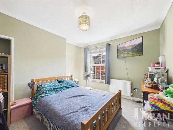 2 bed House for sale Image 7