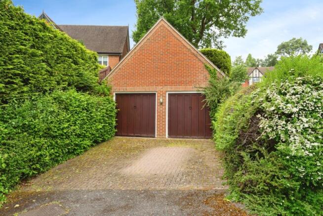 Double Garage