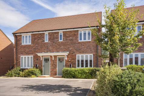 McCulloch Meadows, Crowmarsh Gifford, OX10
