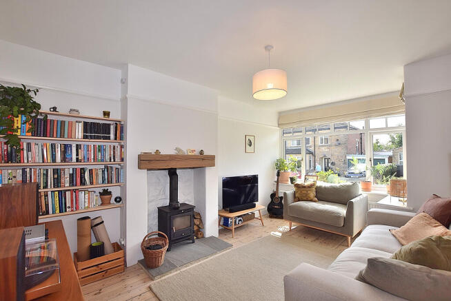 3 bed Semi-Detached for sale Image 4