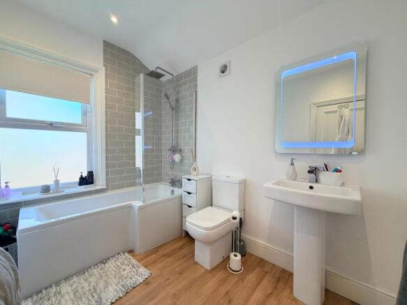 5 bed End of Terrace for sale Image 11