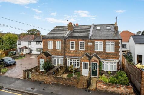 St. Lukes Road, Old Windsor, Windsor