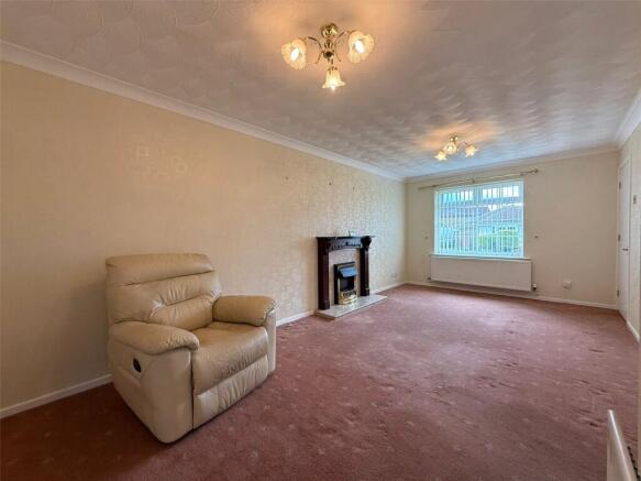 2 bed Bungalow for sale Image 4