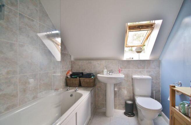 Photo 12